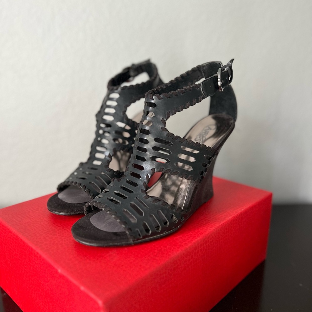 VINTAGE CARLOS SANTANA BLACK WEDGE HEELS - BECCA SIZE 8